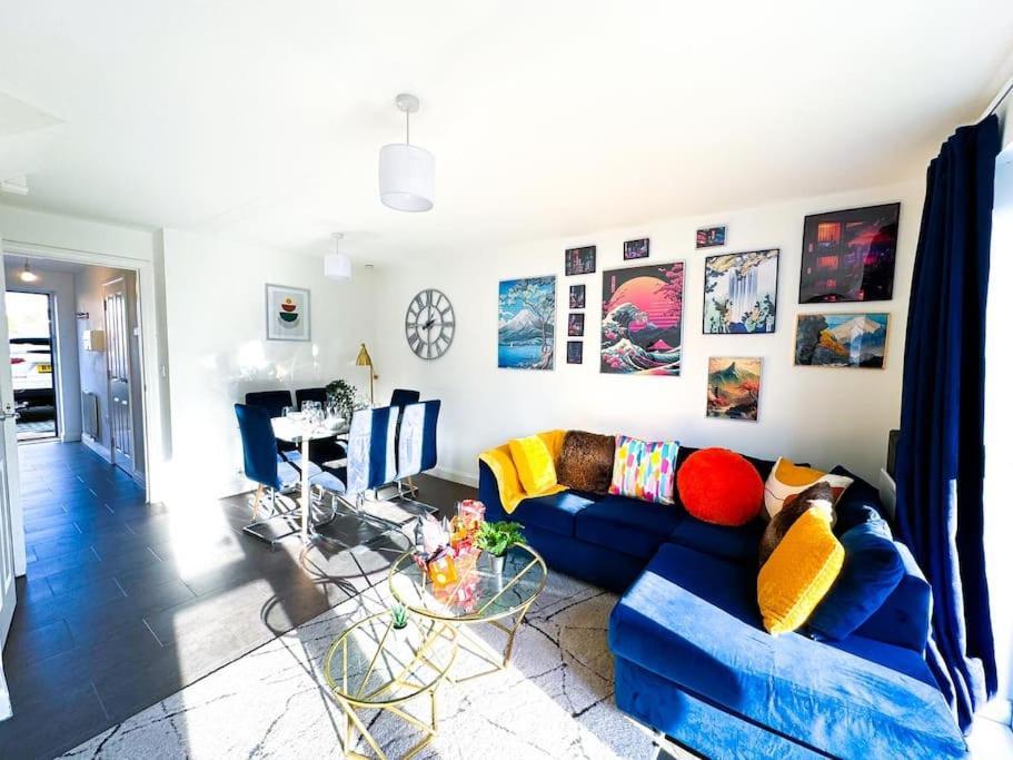 Contractors, Families, Tourists & Groups Welcome Sleeps Upto 9, Garden, Pet Allowed, Parking Included! Birmingham Eksteriør bilde